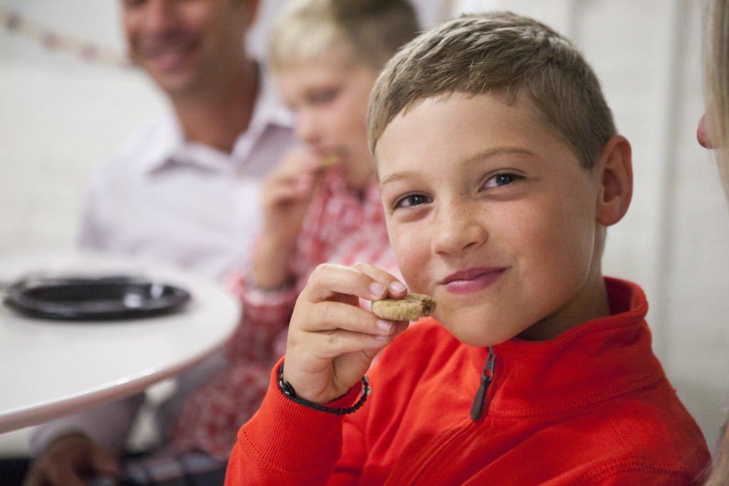 eat sweets right after a meal for healthy teeth